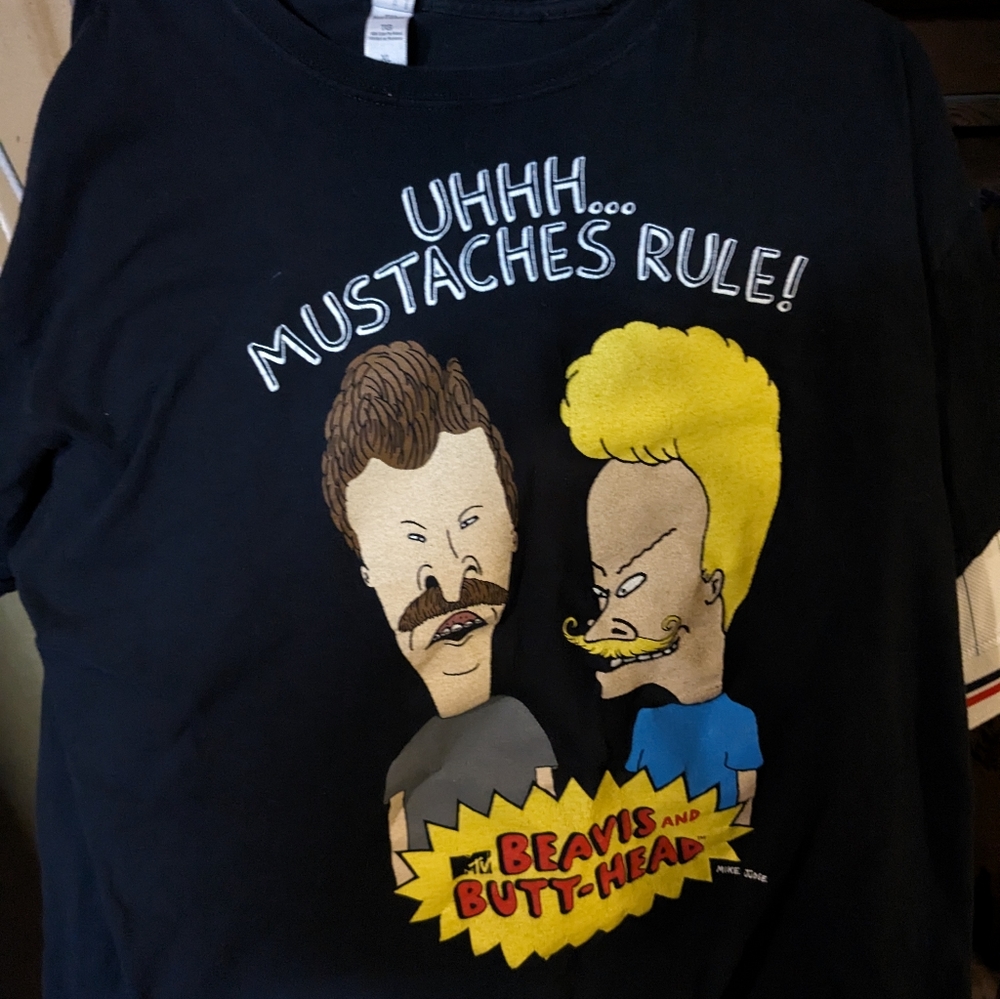 Beavis and Butthead Mustache Tee XL